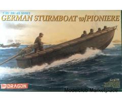 German Sturmboat w/Pioniere