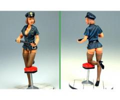 Police Girl 75mm