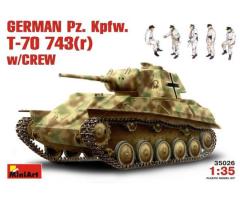 Pz.Kpfw. T-70 743 (r) with crew
